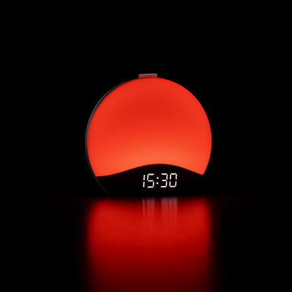 Réveil lumineux tactile en mode lumière rouge, ambiance tamisée